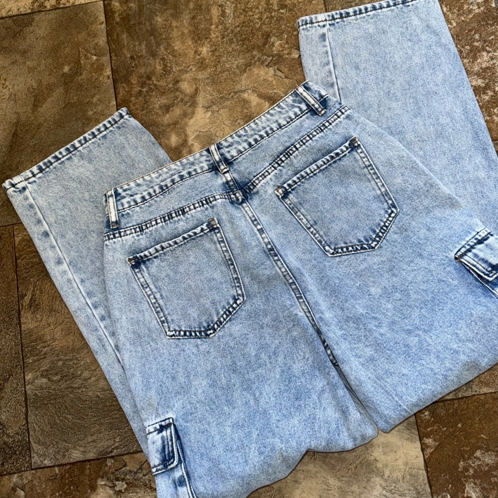 3 clothing items for $20 SHEIN Light Wash Wide Leg Flared Jeans